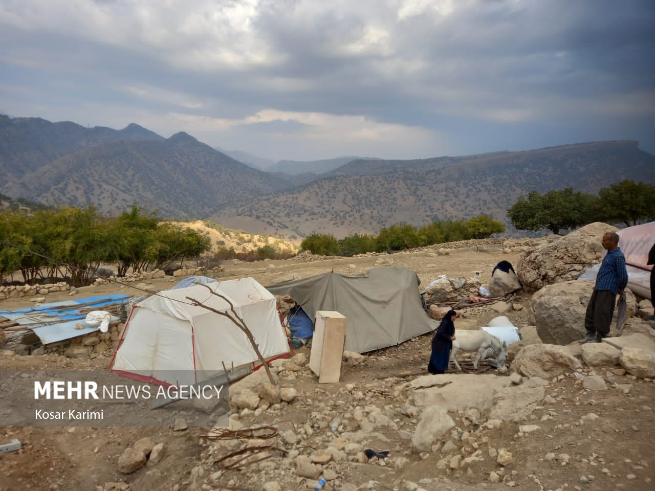 عکس/ وضعیت روستای زلزله زده «سوسن سرخاب» اندیکا