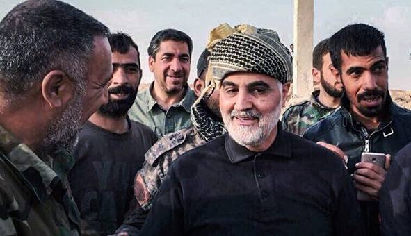 همسر محافظ سردار سلیمانی: جرأت نمی کنیم بیرون از خانه بگوییم خانواده‌ شهید مدافع حرم هستیم