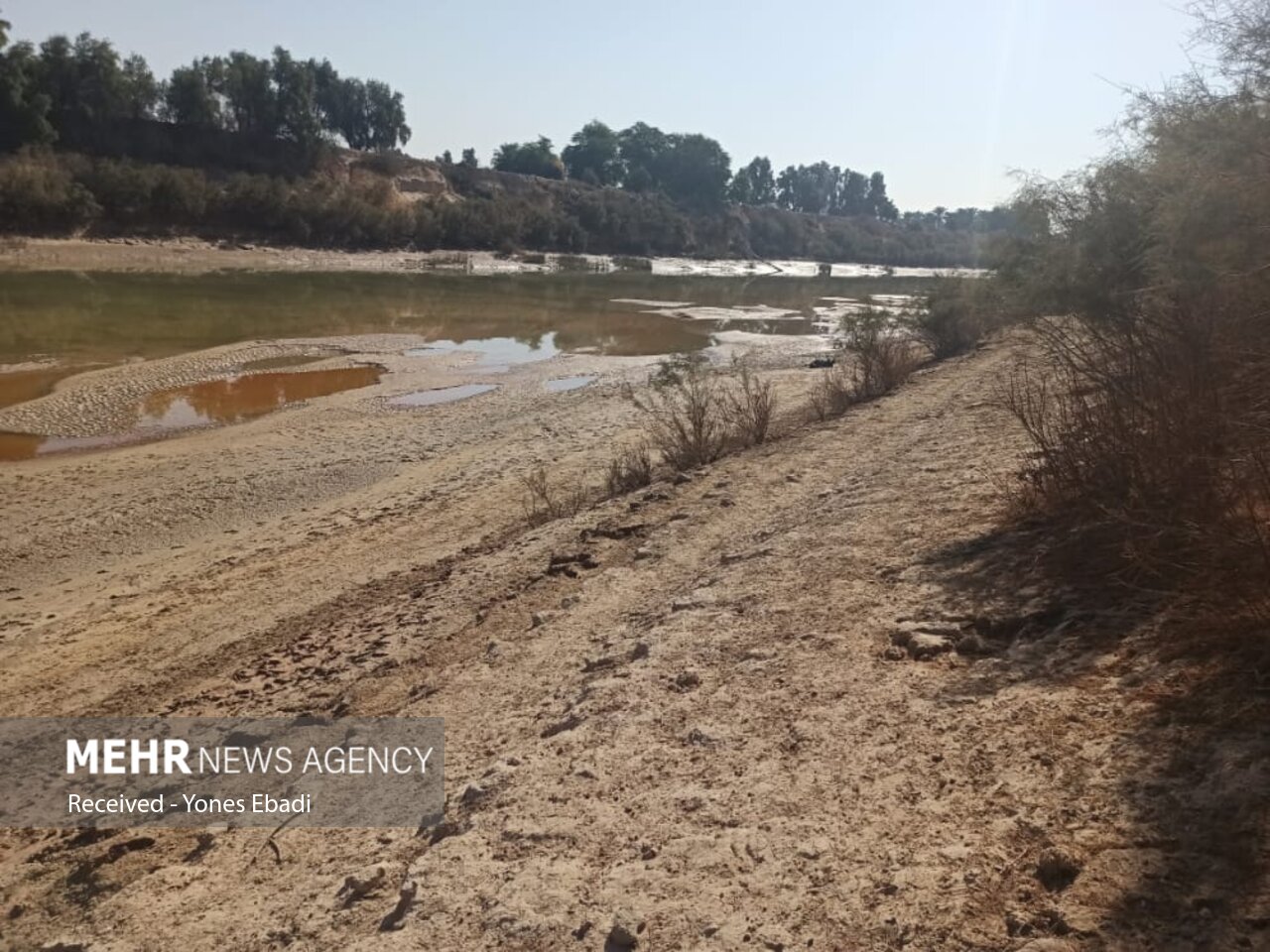 عکس/ خشک شدن رودخانه «زهره» در هندیجان خوزستان