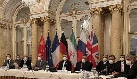 خزانه دار شاعر در وین؛ چهره اقتصادی تیم مذاکره کننده ایران را بشناسید