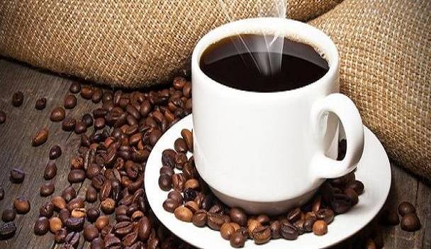 نوشیدن قهوه ریسک ابتلا به آلزایمر را کاهش می دهد  