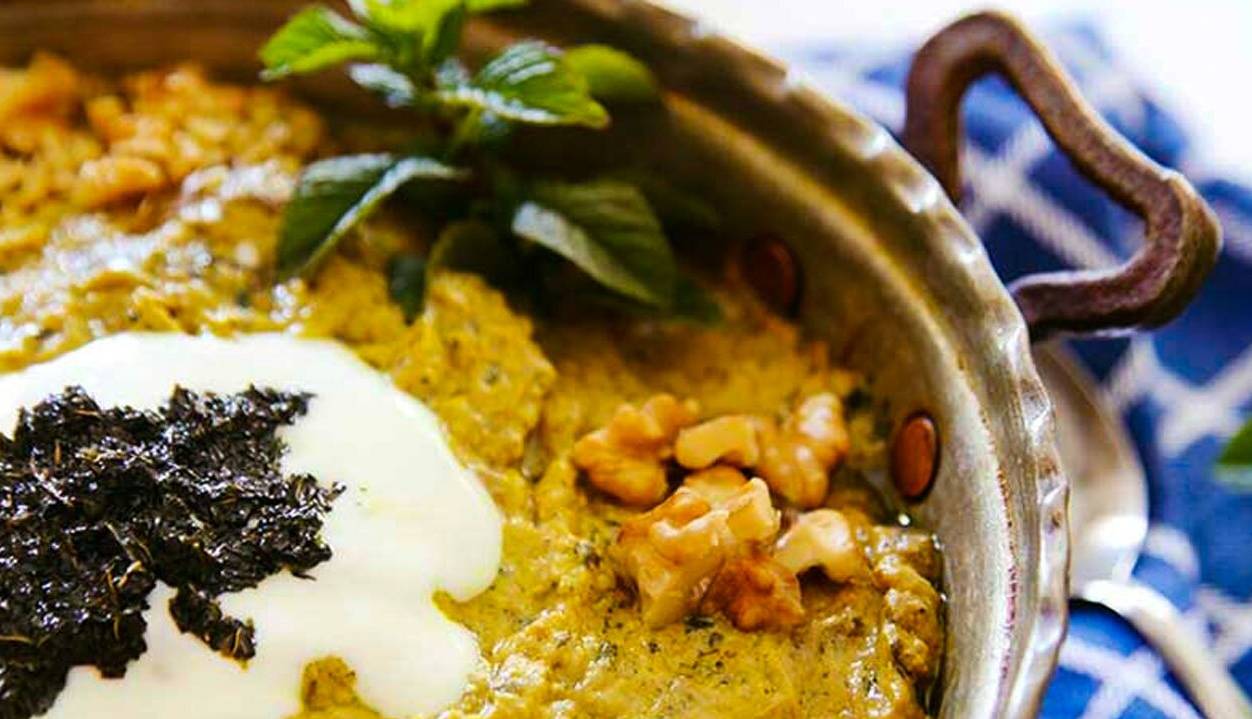طرز تهیه کشک بادمجان لذیذ در طبیعت