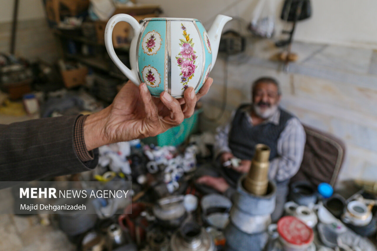 عکس/ «چینی بندزنی» شغل فراموش شده دنیای مدرن