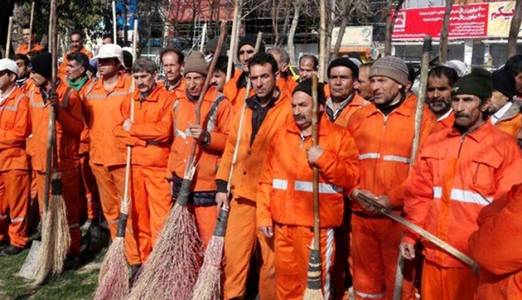 انتقاد کارگران شرکتی شهرداری رشت به طرح تبدیل وضعیت ایثارگران