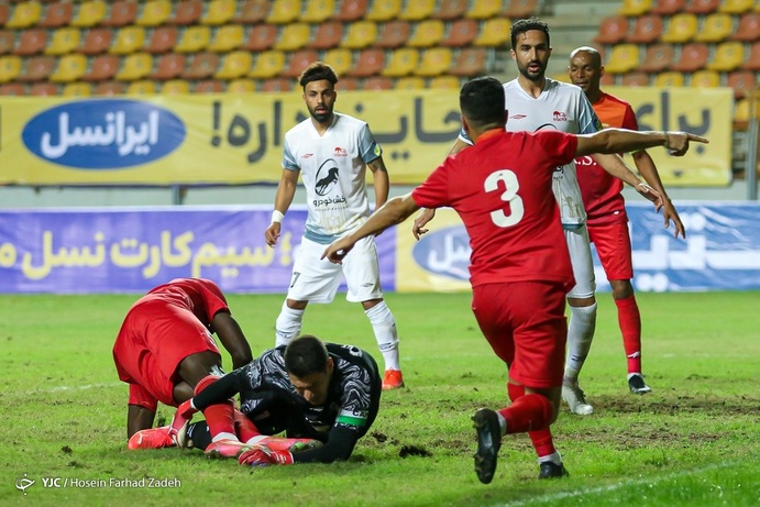 تساوی بدون گل فولاد خوزستان و تراکتور تبریز