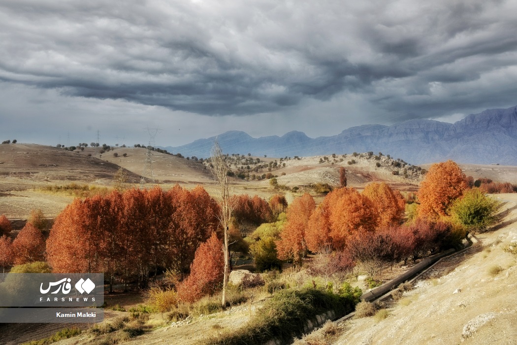 پاییز رنگارنگ چگنی