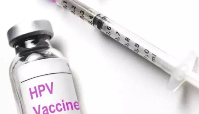 واکسن HPV خطر سرطان دهانه رحم را در زنان جوان کاهش می دهد  
