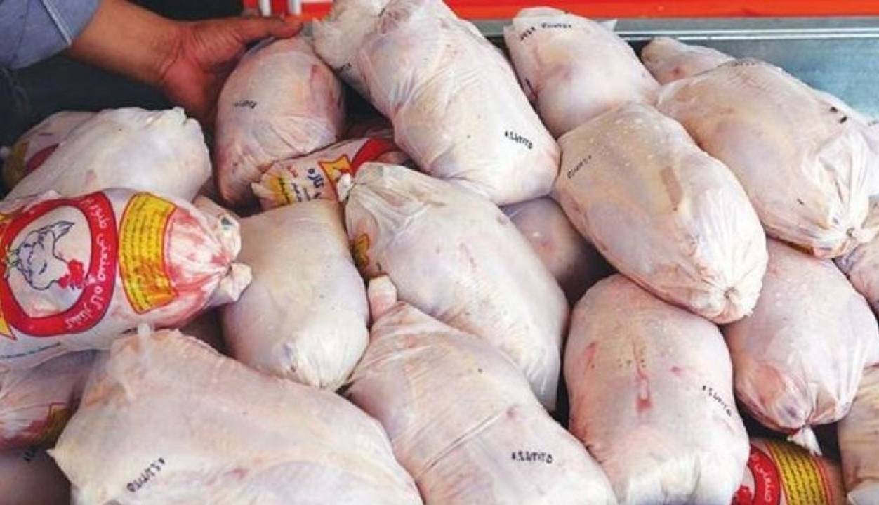 ترخیص اولین محموله مرغ منجمد وارداتی به استان یزد