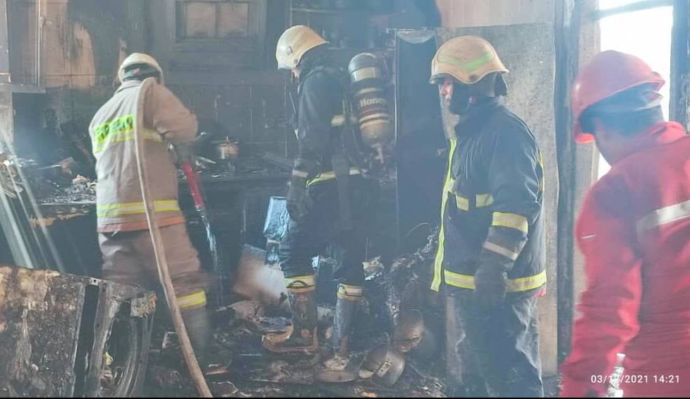 آتش‌سوزی واحد مسکونی در آبادان با ۴ مصدوم