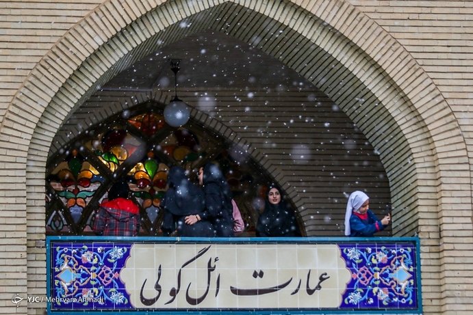 بارش اولین برف پاییزی در تبریز