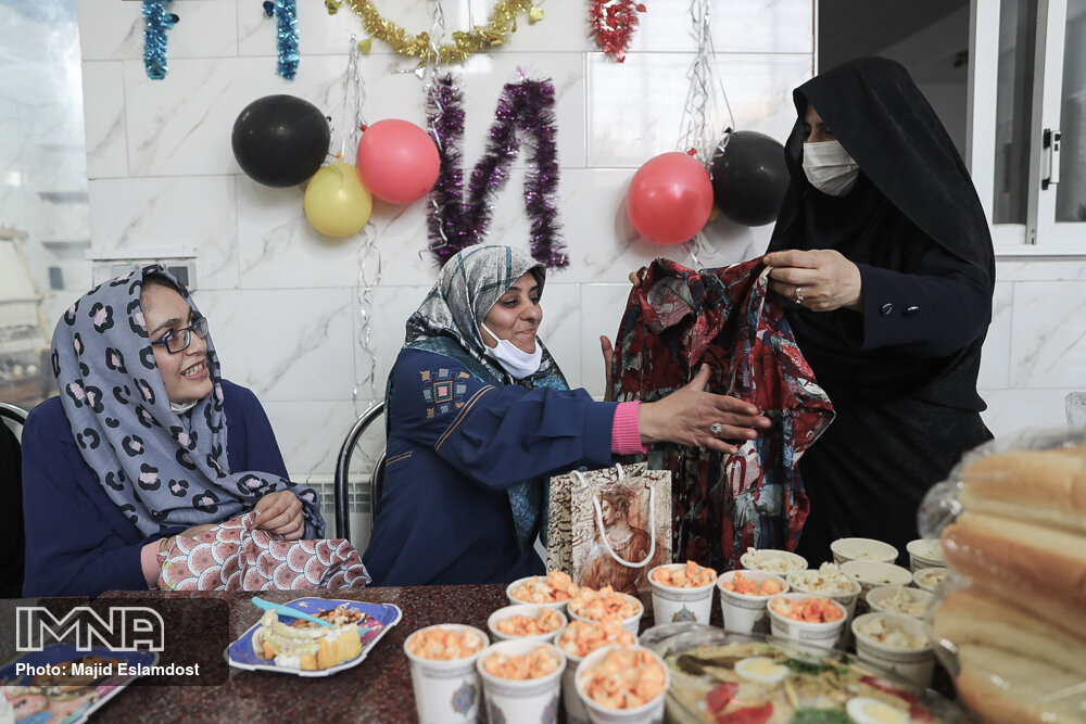 تولدی برای پروین دختر کم توان ذهنی