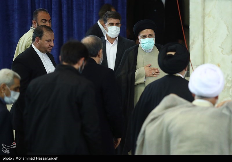 عکس/ حضور رئیسی در نماز جمعه تهران