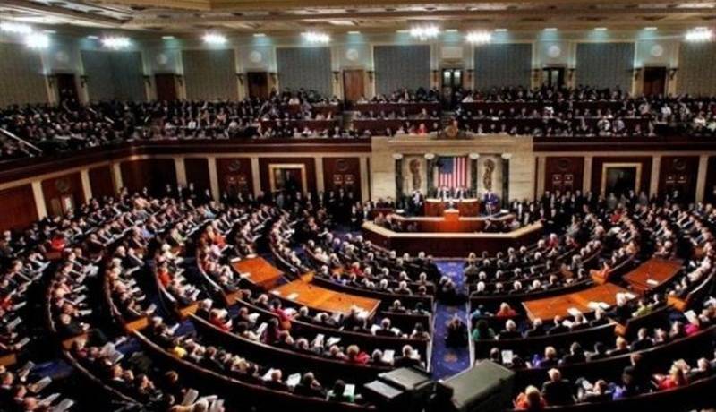 سنای آمریکا لایحه جلوگیری از تعطیلی دولت بایدن را تصویب کرد