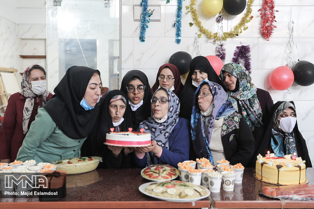 تولدی برای پروین دختر کم توان ذهنی