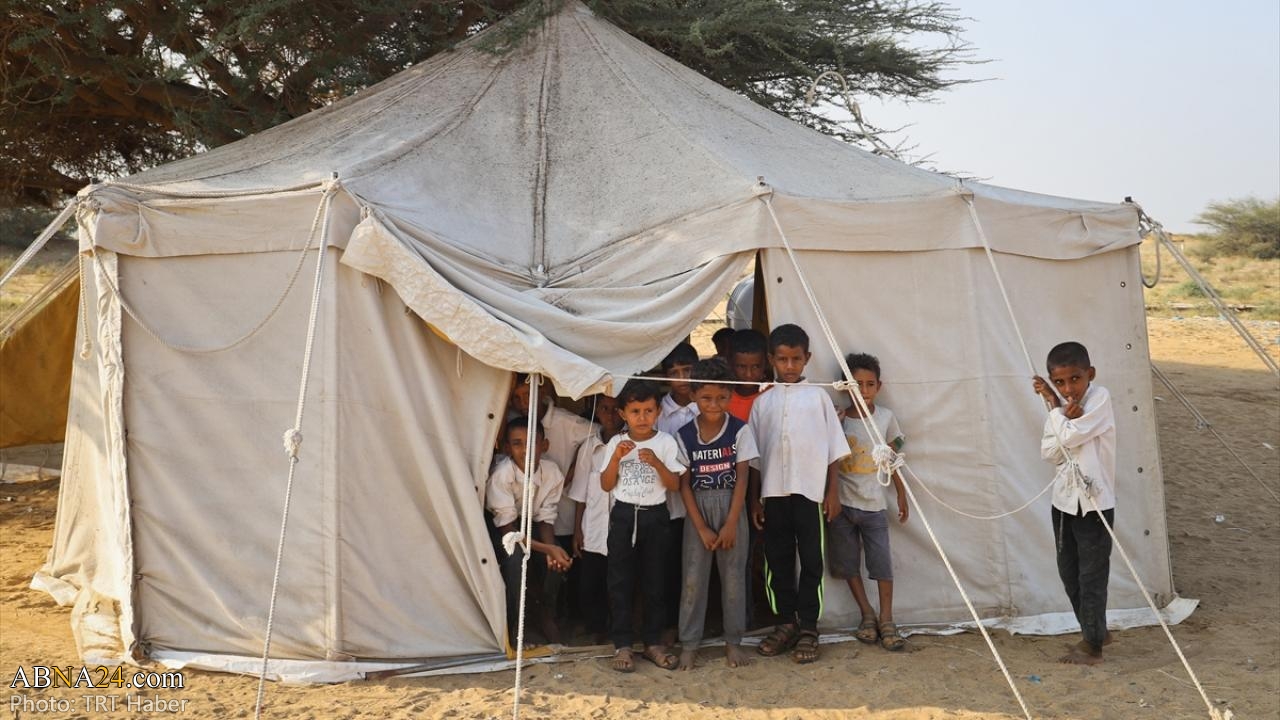 تحصیل دانش آموزان یمنی در چادر