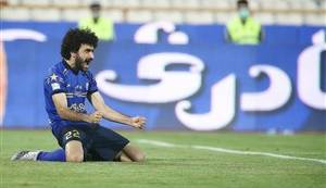 غایب استقلال در دربی؛ پنالتی زن موفرفری