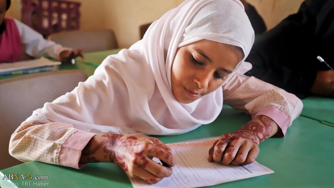 تحصیل دانش آموزان یمنی در چادر