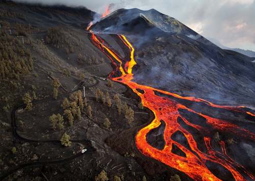 ادامه فعالیت آتشفشان در جزیره لاپالما
