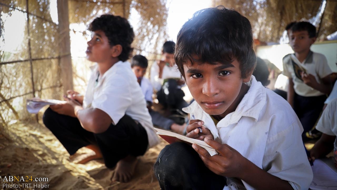 تحصیل دانش آموزان یمنی در چادر