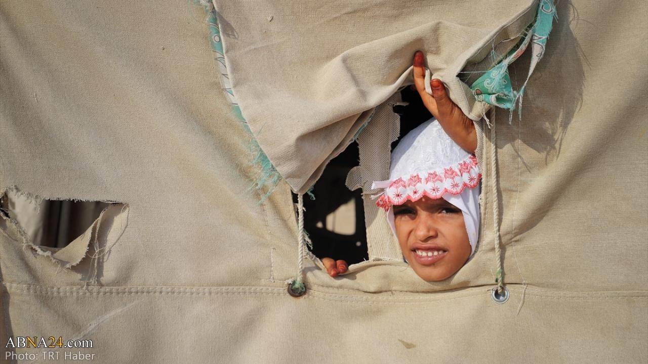 تحصیل دانش آموزان یمنی در چادر