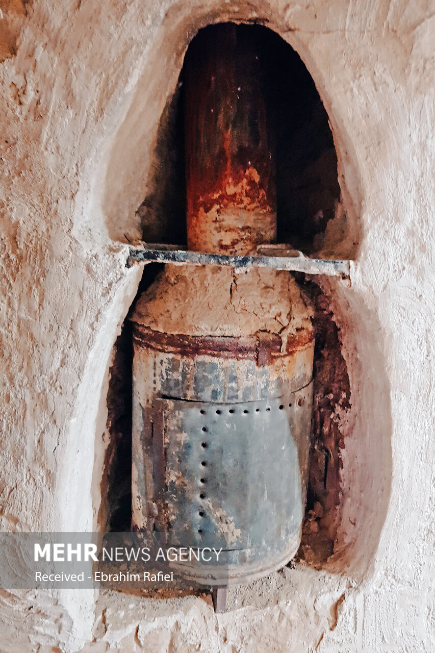 عکس/ دستکندی های یک استاد بنّا در روستای «کهتویه بستک» هرمزگان