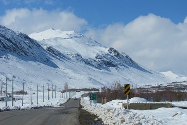 کوه‌های برفی غرب اصفهان