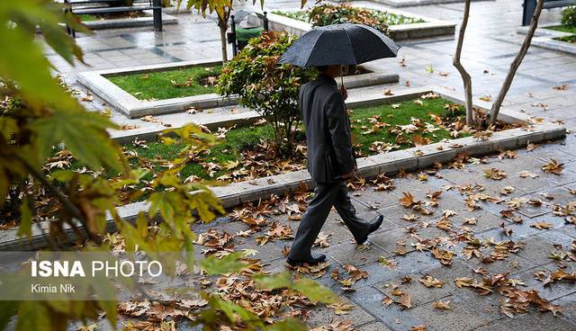 بارش پراکنده در تهران طی فردا؛ کاهش موقت آلاینده‌های جوی