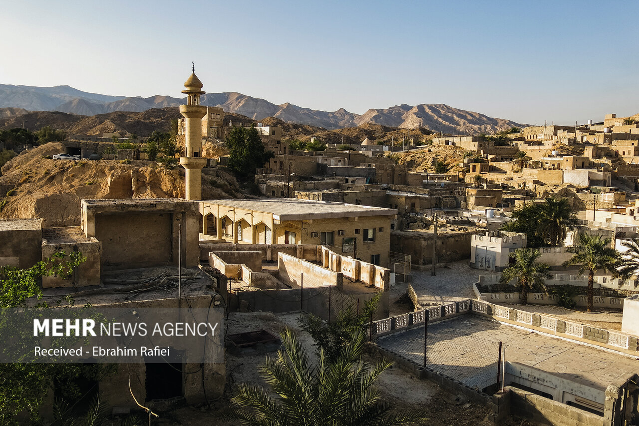 عکس/ دستکندی های یک استاد بنّا در روستای «کهتویه بستک» هرمزگان