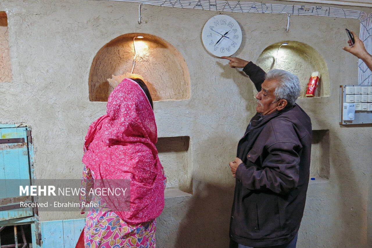 عکس/ دستکندی های یک استاد بنّا در روستای «کهتویه بستک» هرمزگان