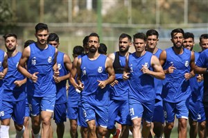 استقلال بدون تعطیلی آماده پیکان میشود