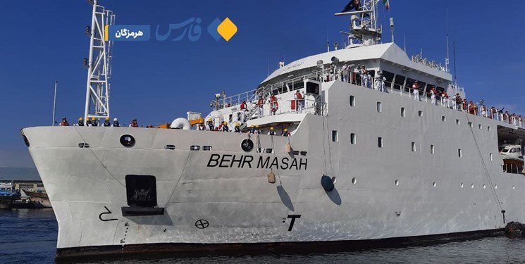 ناوگروه ارتش پاکستان در بندرعباس پهلو گرفت
