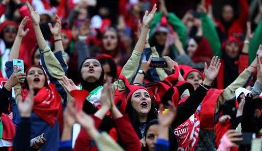 نامهای از سوئیس؛ تأکید بر ورود زنان به ورزشگاه