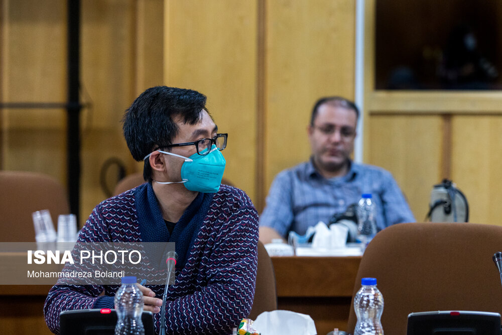 نشست خبری معاون پارلمانی رییس جمهور