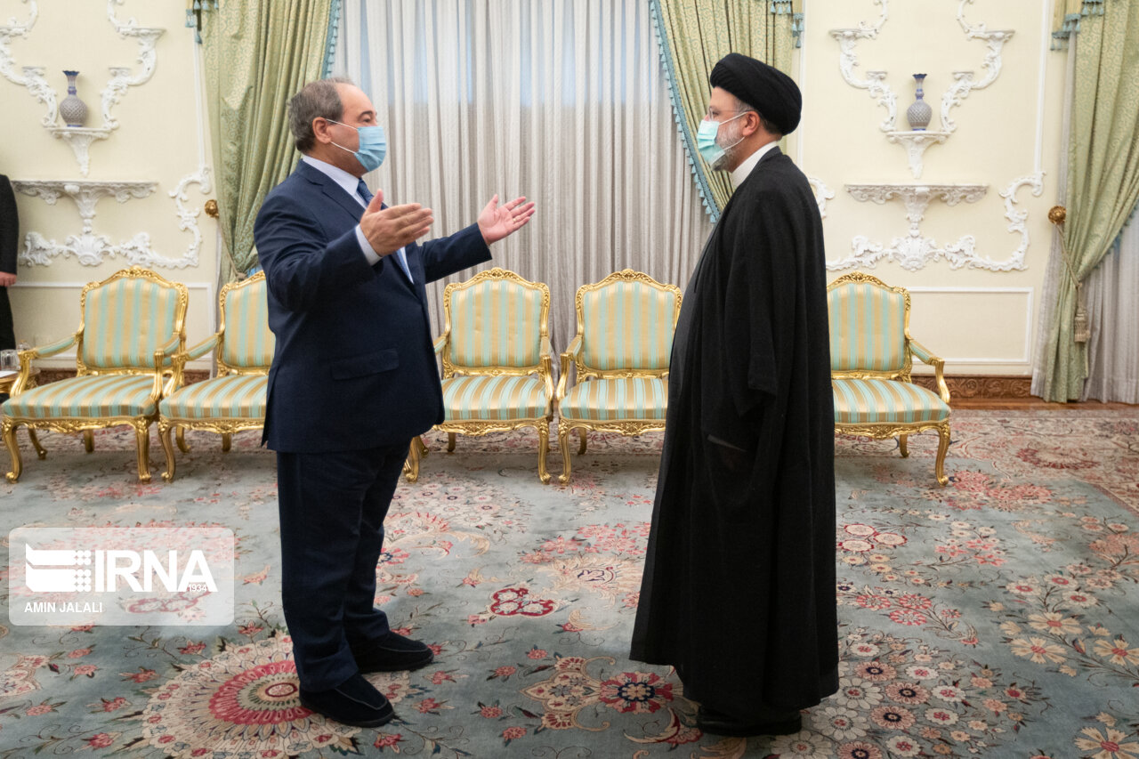 عکس/ دیدار وزیر خارجه سوریه با آیت‌الله رئیسی