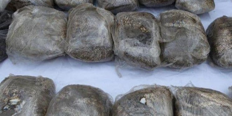 انهدام بزرگترین باند قاچاق مواد مخدر در جنوب شرق کشور؛ کشف بیش از 2 تن مواد افیونی