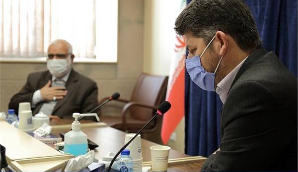 دیدار رئیس کمیته امداد امام خمینی(ره) با خانواده شهدای حادثه چوار