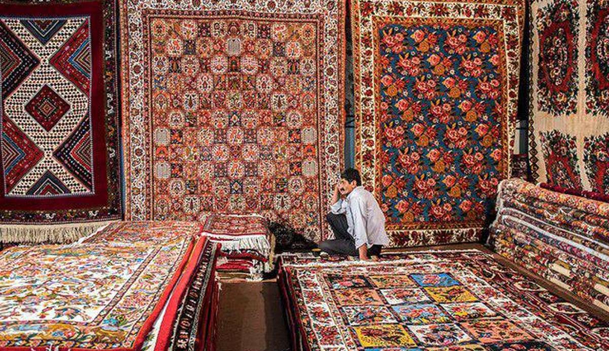 سنگ اندازی دولت بر سر راه بافندگان فرش