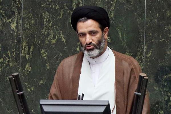 نماینده مجلس: چرا در برخورد با مافیاها رودربایستی می‌شود؟