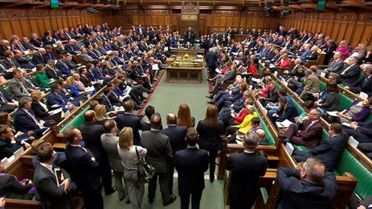 جنجال در پارلمان انگلیس درباره قانون جدید ضدپناهجویان