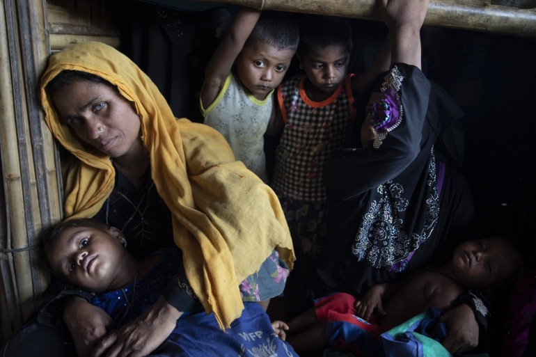 نظامیان میانمار ۱۱ نفر را زنده زنده سوزاندند