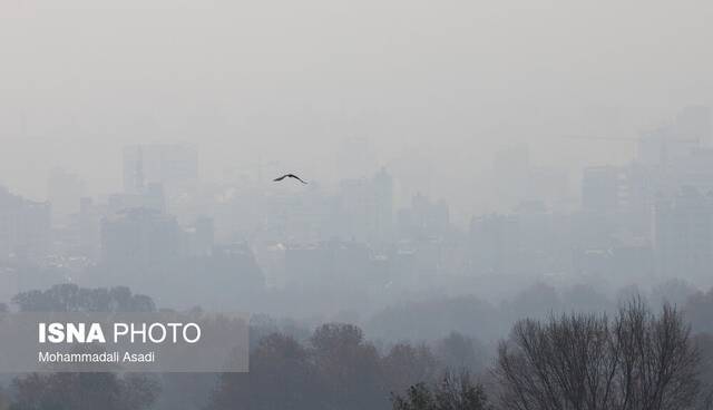 کرونا/ وزارت بهداشت: انباشت آلاینده‌های هوا خطر ابتلا به کرونا را افزایش می‌دهد