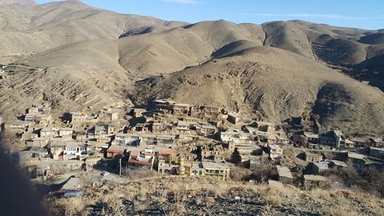 تصاویری از پیوه ژن روستایی در حوالی مشهد