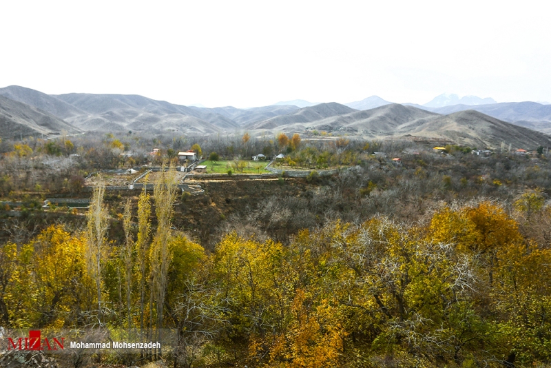 طبیعت پاییزی روستای قاهان در قم