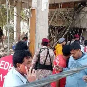 24 کشته و زخمی در انفجار خط لوله گاز در کراچی 