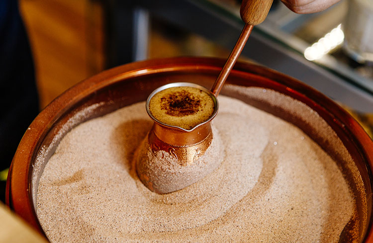 ترفند درست کردن «قهوه ترک شنی» خوشمزه