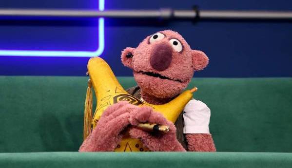 بندری خواندن جناب خان در خندوانه