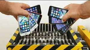 خرد کردن گوشی‌های قاچاق توسط پلیس عربستان