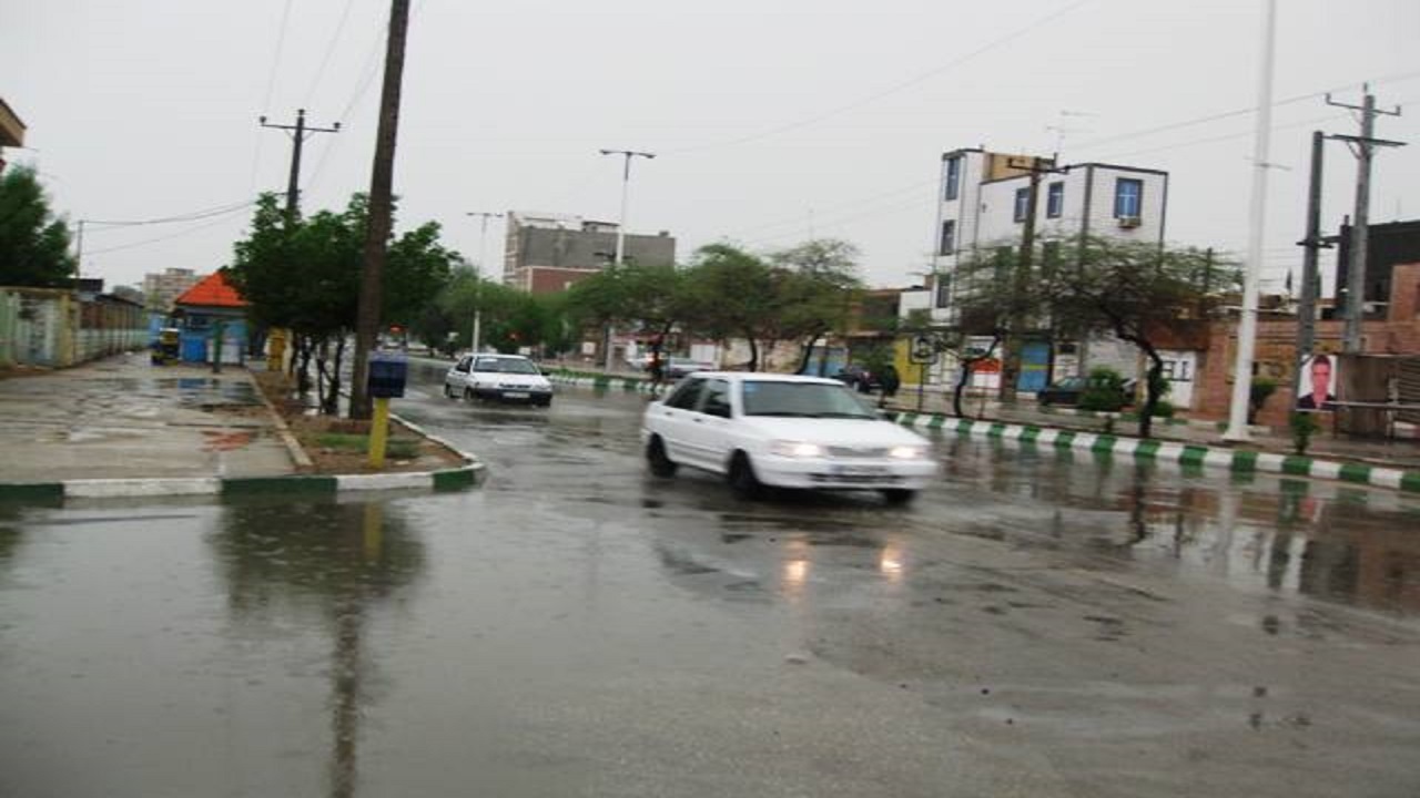 آبگرفتگی در مسیر عبور از خیابانهای خرمشهر