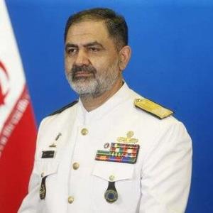 امیر دریادار ایرانی: ارتش در محدوده زیر سطح دریا حضور دائمی دارد