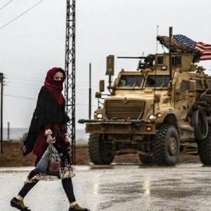 اخراج یک کاروان آمریکایی از «قامشلی» توسط ساکنان شمال سوریه